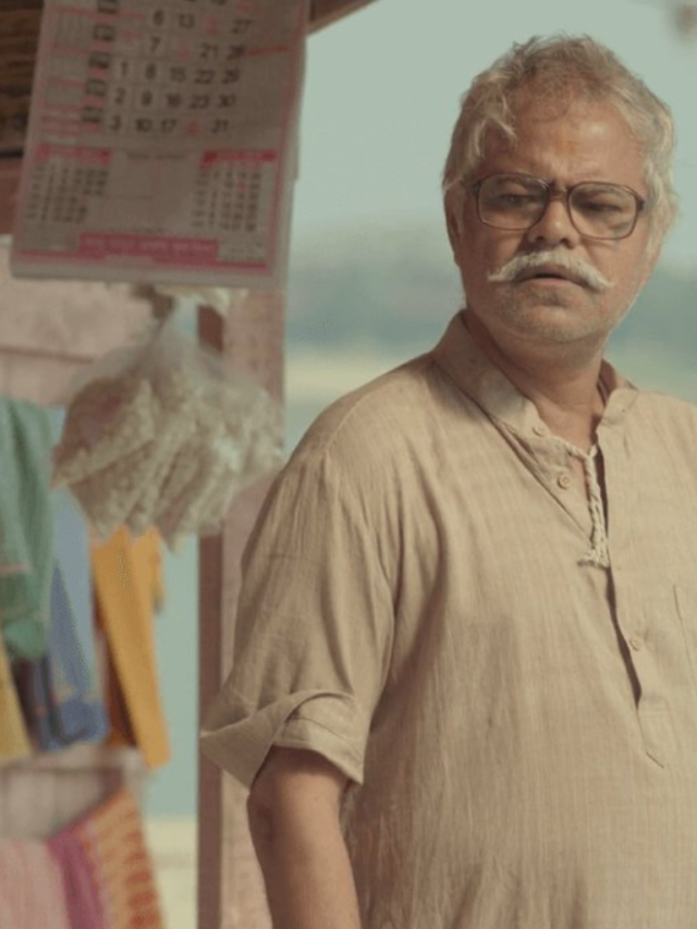 Sanjay Mishra in Masaan (2015)