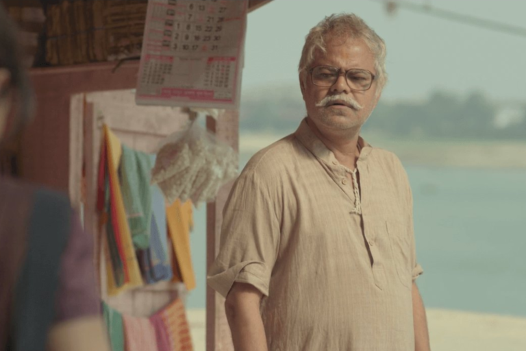 Sanjay Mishra in Masaan (2015)